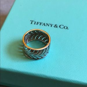 Tiffany and Co Paloma Picasso Villa Palm Ring